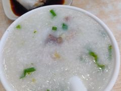 老火烧骨粥-银记肠粉店(市二宫店)