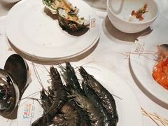 -领鲜活海鲜榴莲自助火锅(东门店)