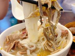 -潮镇老尾牛杂(环城西路店)