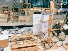 -Trend1881视光·蔡司视觉(领展广场店)
