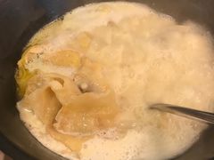 -鲜入围煮花胶鸡海鲜火锅
