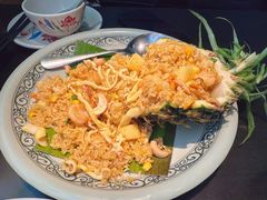 -大头虾越式风味餐厅(光明广场店)