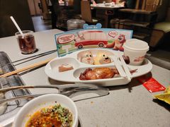 -海底捞火锅(关山保利店)