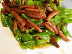 -赶海部落海鲜城(海阳路店)