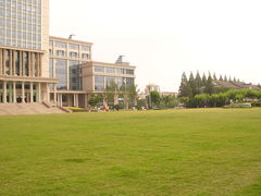 -复旦大学光华楼