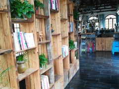 -楠柏弯休闲山庄(梨花溪店)