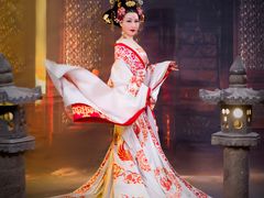 -九月鹰飞汉服摄影工作室