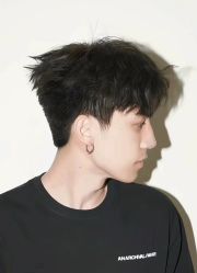 -H·Y HAIR SALON烫发·染发·造型