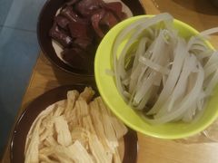 -楚成谷鸭馆(裕民店)