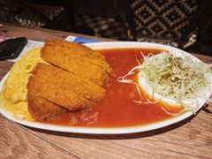 日式猪排咖喱饭-玛格萝妮比萨屋(陆家浜路店)