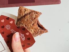 黑黑好巧三角派-麦当劳(湖光北街店)