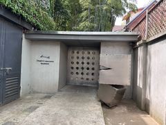 -穹六人间 people 6(岳阳路店)