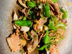 -费大厨辣椒炒肉(万家丽一店)