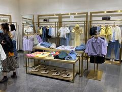 -URBAN REVIVO(济南世茂广场店)