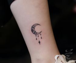 -见雾TATTOO STUDIO