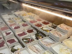 -来龍儿鲜切牛肉自助老火锅