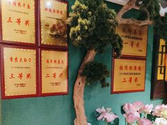 -小凤庭·地道湖北菜武昌鱼·藕汤(38年黄鹤楼店)