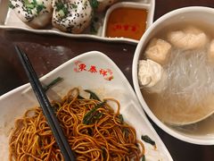 -东泰祥生煎馆(陕西南路店)