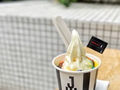-JW德国冻酸奶Frozen Yogurt(龙湖成都滨江天街店)