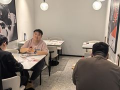 -必胜客(松雷店)