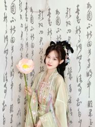 -一揽芳华汉服旗袍体验馆(拙政园店)