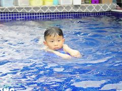 -龙格亲子游泳俱乐部(泊富中心)
