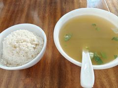 肥肠豆汤-温记府廟豆汤饭·始于1955年(海椒店)
