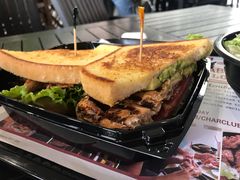 -The Habit Burger Grill 哈比特汉堡(爱琴海店)