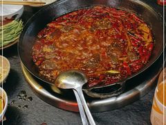 -四小区火锅·巷子里的重庆火锅(花照壁店)