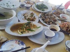 -源海渔村·现捞海鲜(大角湾店)