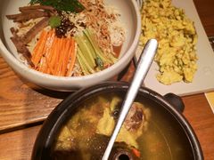 -云海肴·汽锅鸡·云南菜(天山百盛优客店)