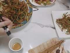 -西北朗益和穆斯林餐厅