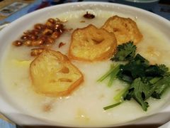 荔湾艇仔粥-点都德(华强南店)