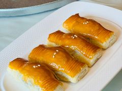 蜜汁叉烧酥-利苑酒家(合景国际金融广场店)