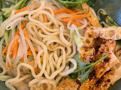 -鼓楼吃面·肉啃肉(南锣鼓巷店)