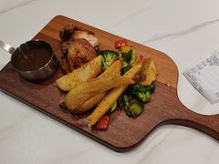 法式烤春鸡配烤蔬菜-柠檬树茶餐厅(海雅缤纷城店)