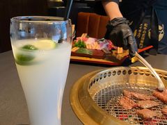 -铭牛烧肉·和牛海鲜自助(高新月牙湖店)