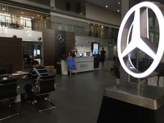 -奔驰上海利星(七宝店)