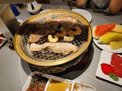 -山焱·炭火自助烤肉(周浦万达店)