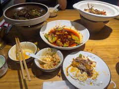 -小三峡食府(西五路店)