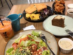 -HELLO 27 意面·沙拉·帕尼尼