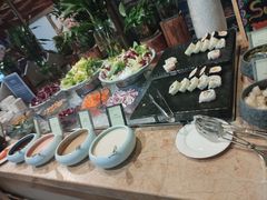 -大中华希尔顿酒店-念自助餐·海南美食·三文鱼