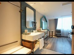 -宜尚酒店(广州上下九永庆坊长寿路地铁站店)