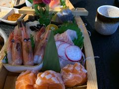 三文鱼刺身-虎焱炭火烧肉