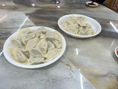 芹菜猪肉馅-东北四季饺子王(华山路店)