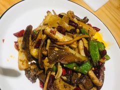 -十三式重庆江湖菜(金茂览秀城店)