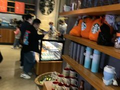 零售区-星巴克(成都太古里二店)