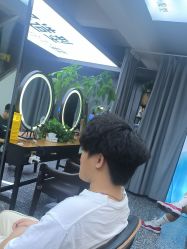 -藤野造型专业烫染接发