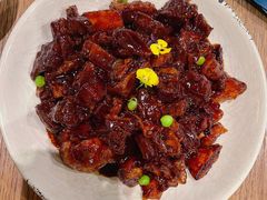莲藕烧牛肉-山楂树融合菜餐厅