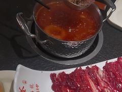-牛品荟牛肉火锅(新城广场店)